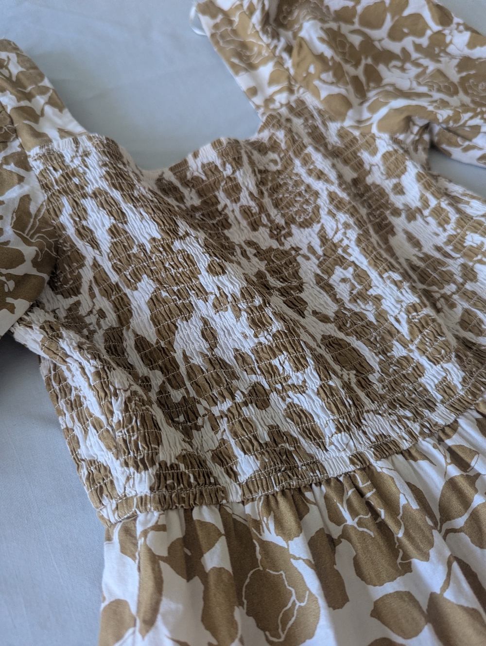 Moon River Anthropologie Smocked Poplin Dress With Puff Sleeves - Picture 6 of 11